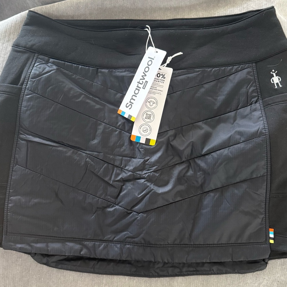 Smartwool Smartloft Black Pull-On Skirt